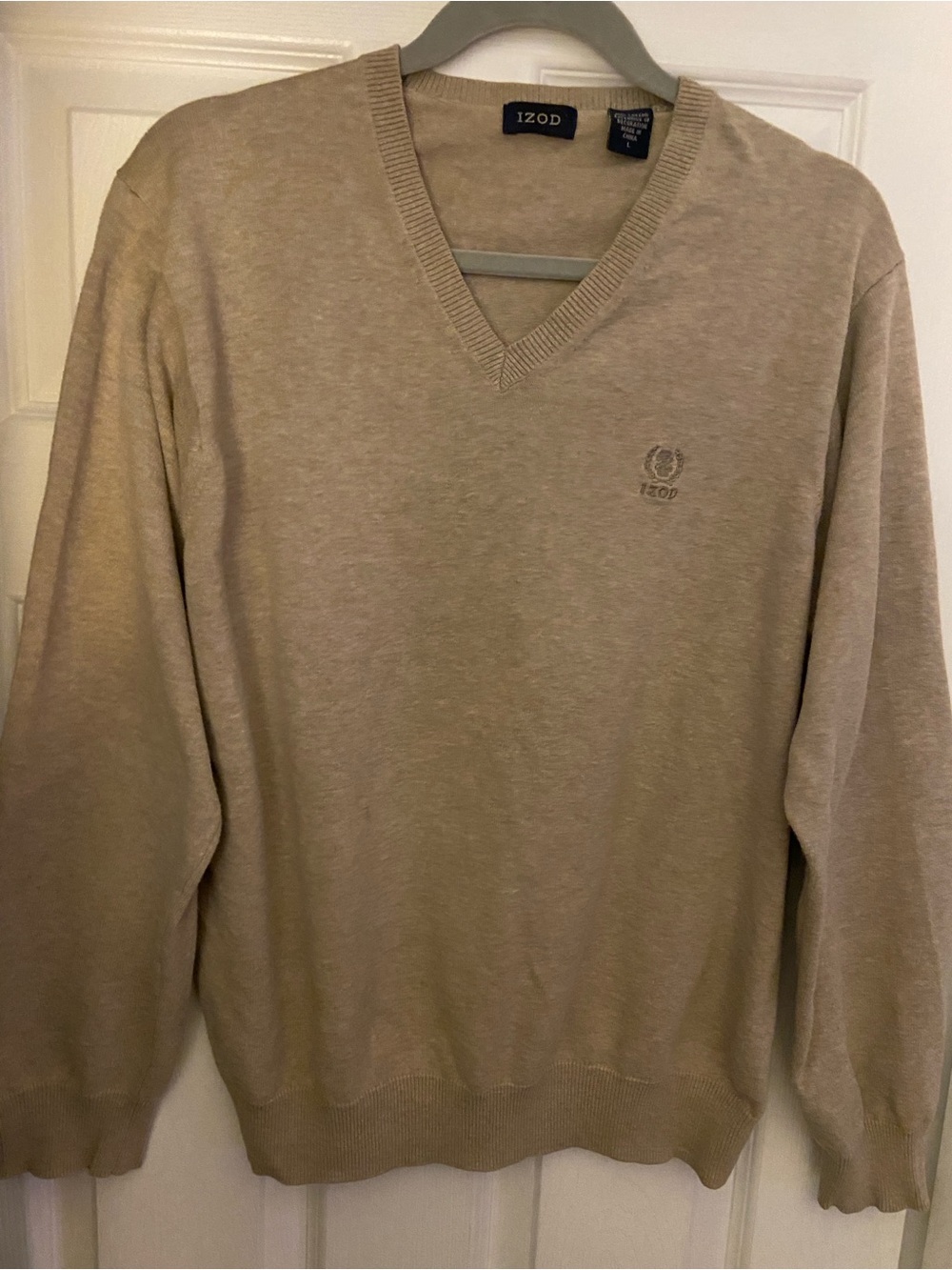 Izod Men's V-Neck Sweater in Beige